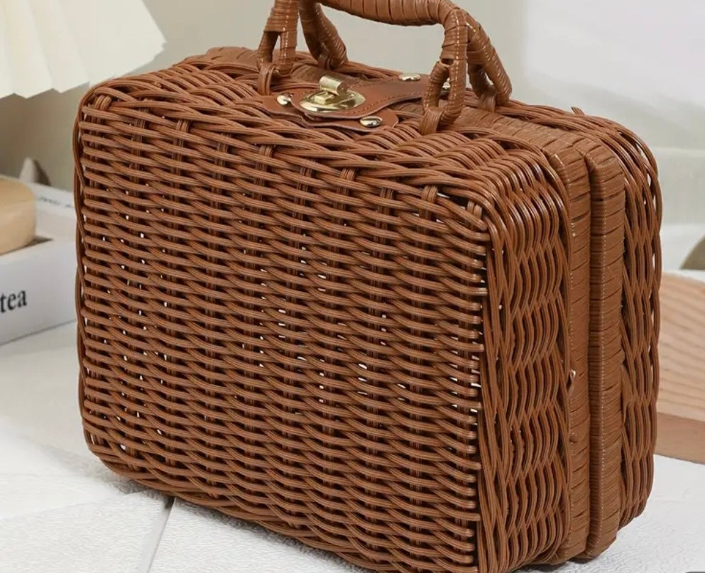 Chick Rattan woven basket bag