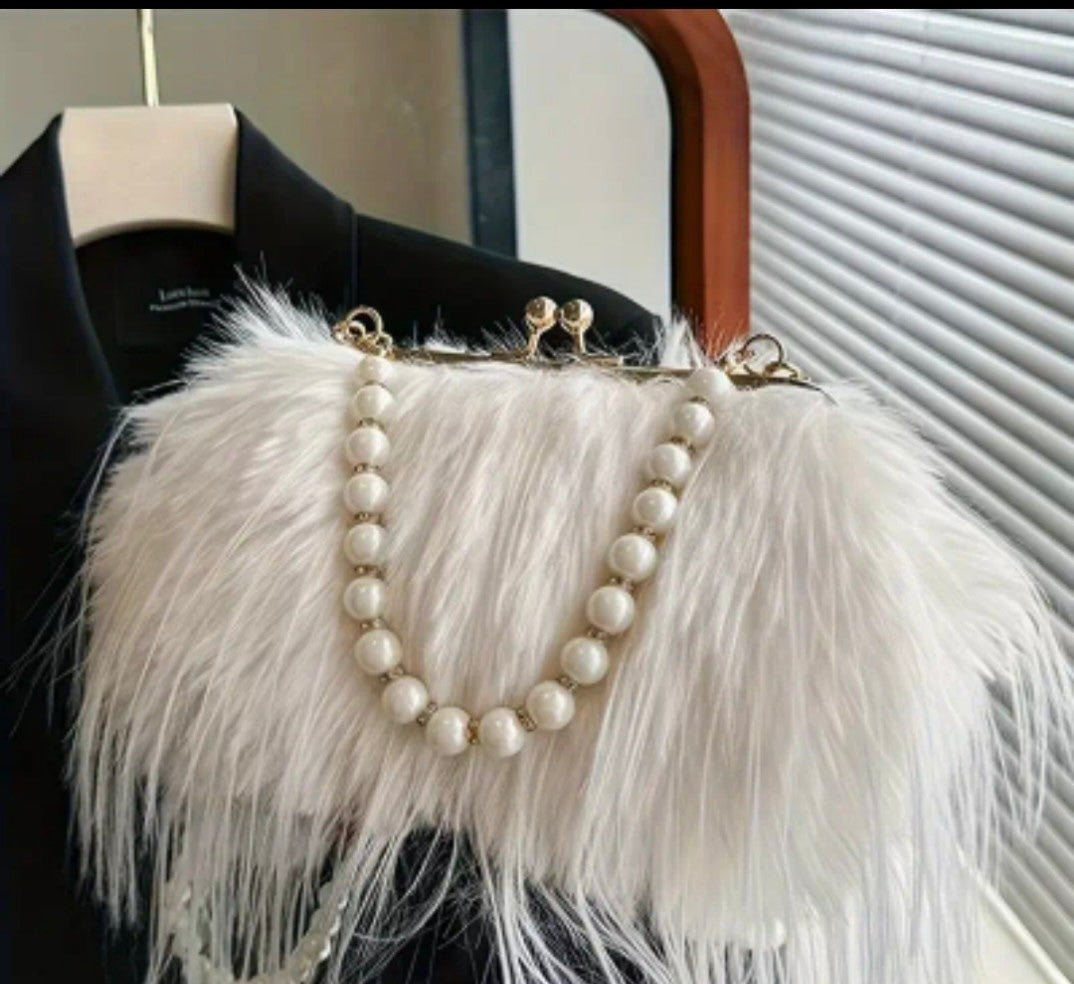 Marilyn Monroe pearl bag