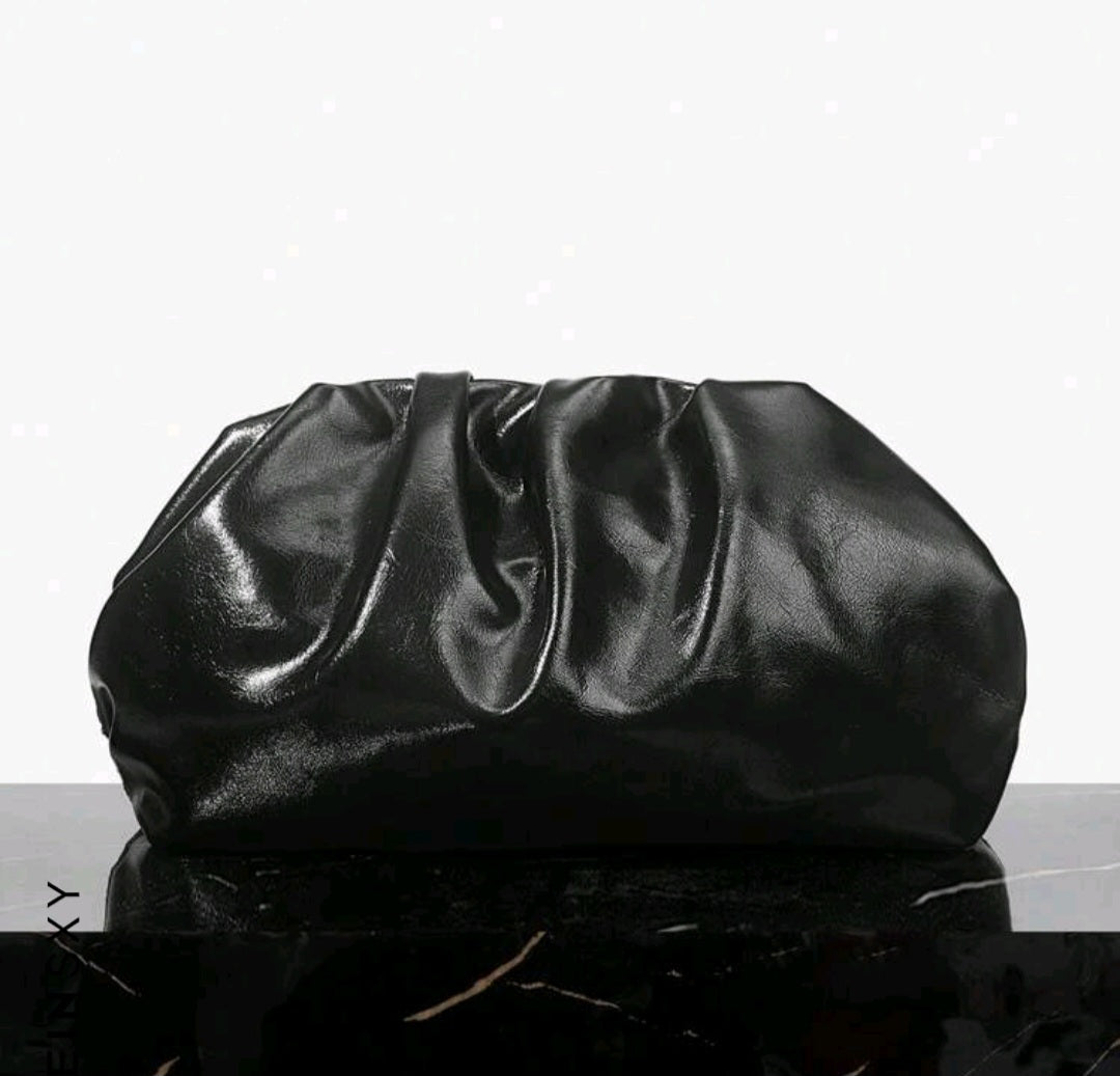 Camouflage Sequence clutch