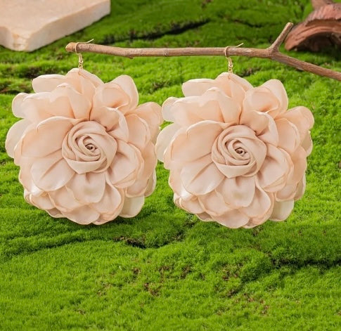Full Bloom Flower Earrings