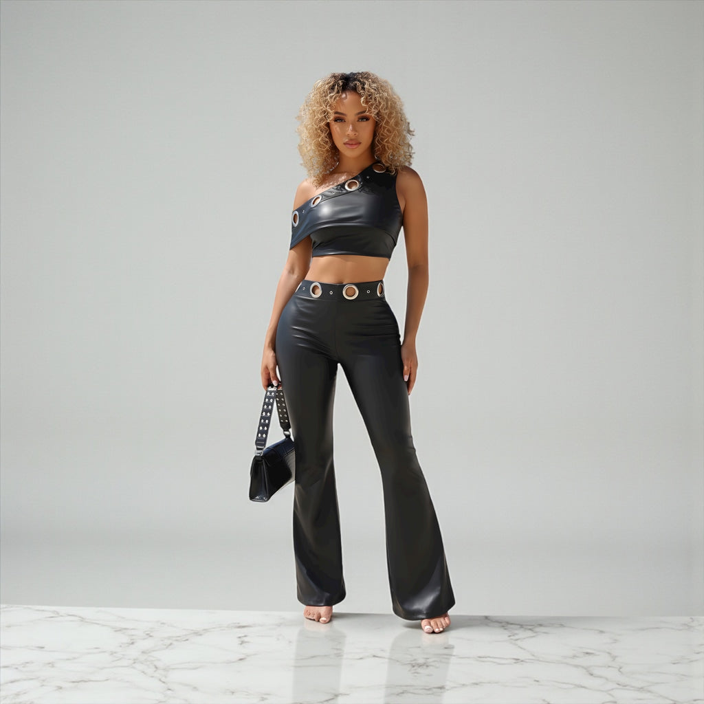 Ashanti Sexy 2 Piece